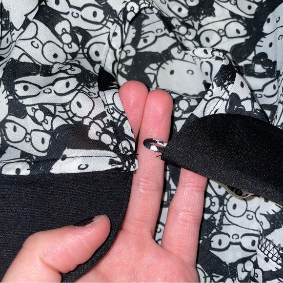 Hello Kitty “nerd” Shirt Large - Picture 2 of 3